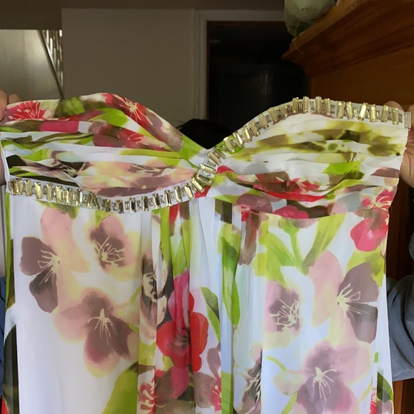 FLORAL CACHÉ LONG DRESS - Picture 3 of 7